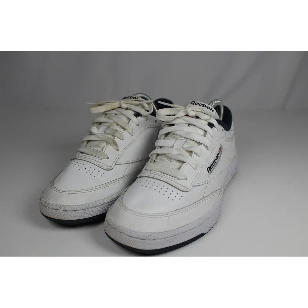 Reebok Club C 85 Mens White Navy Blue Leather Sneakers AR0457 Size 7.5